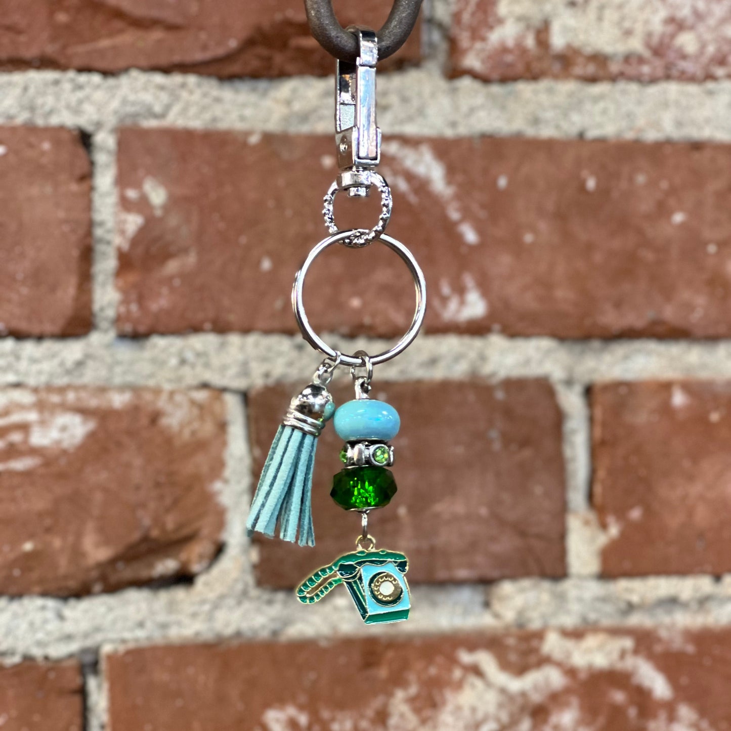 Telephone w/ green bead Keychain