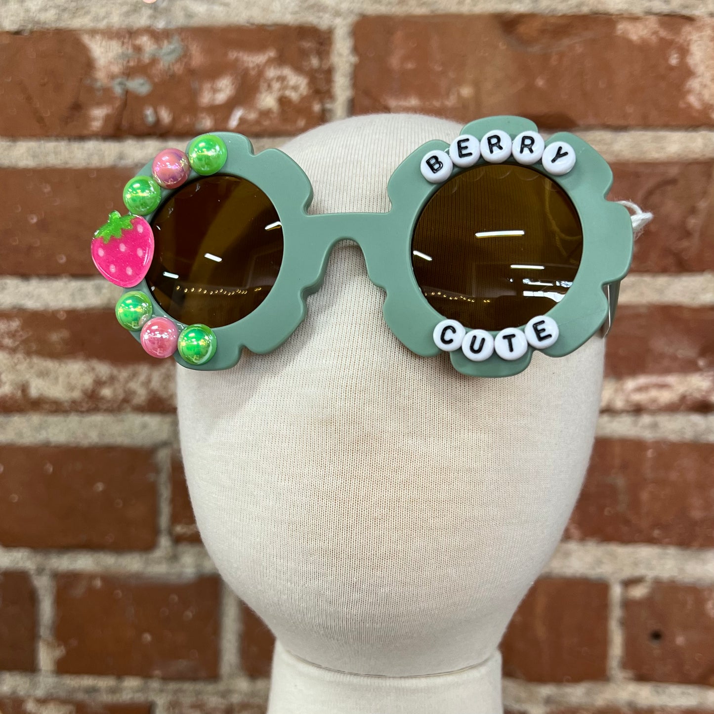 Berry Cute Sunnies